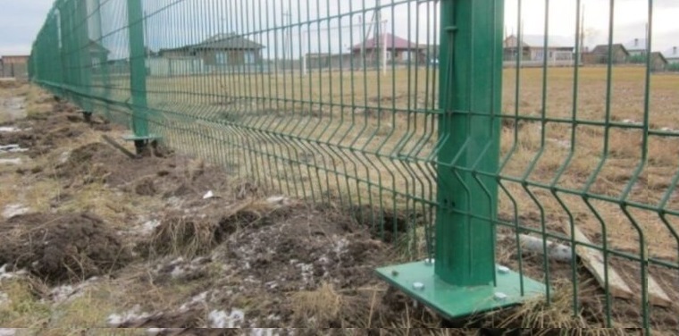 Купить сваи для ограждения от производителя в Нурлате от 1416 руб: низкая цена, быстрая установка